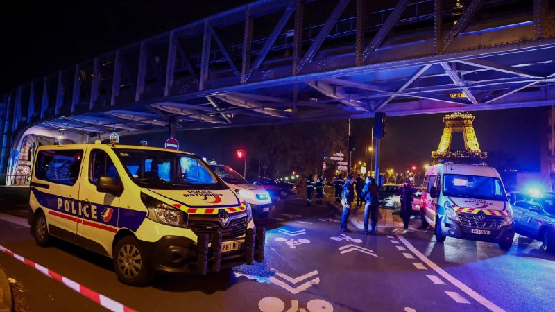 法国埃菲尔铁塔附近2日晚发生袭击事件，致一死二伤，死者是一名出生于菲律宾的德国游客